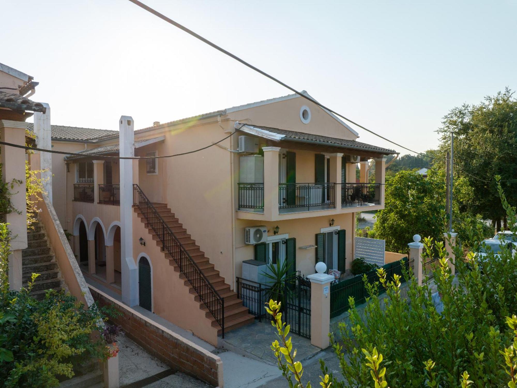 Xenia'S Apartments In Alepou Corfu  Bagian luar foto