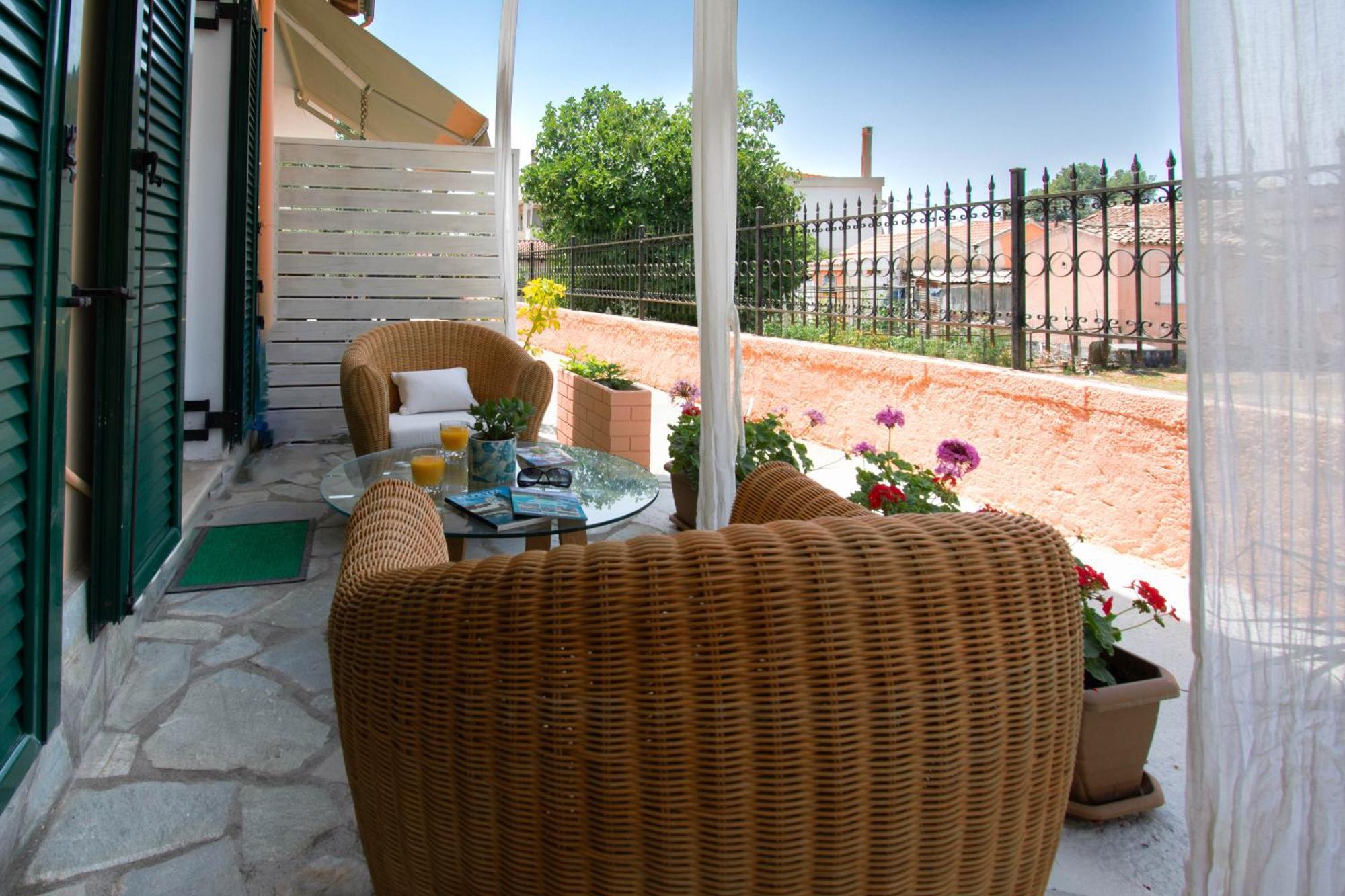 Xenia'S Apartments In Alepou Corfu  Bagian luar foto